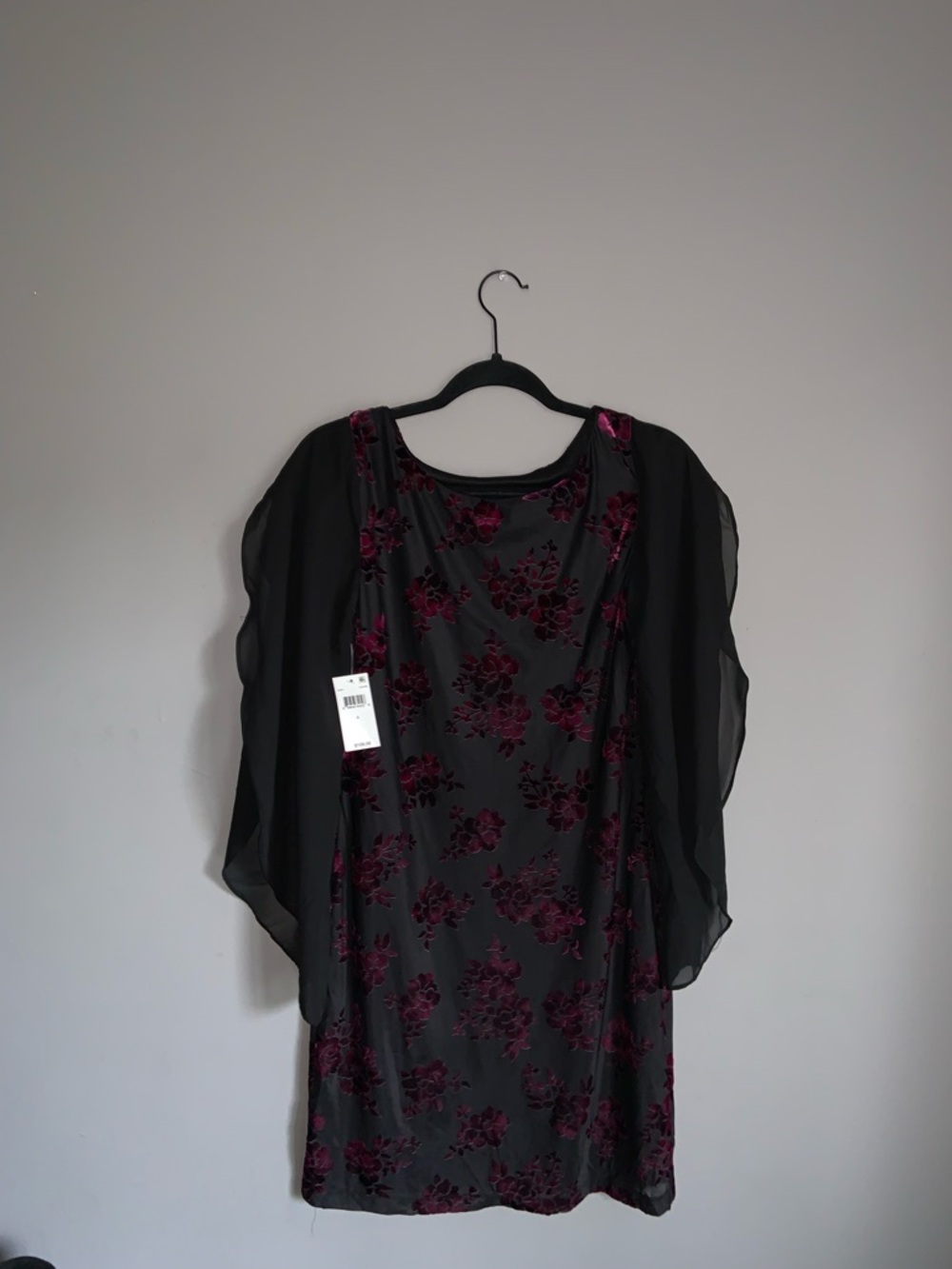Donna Ricco Velvet Sheath Dress Floral Chiffon Sleeve Women’s Midi Size 4- Black